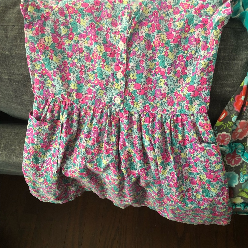 Girls dresses